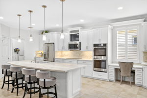 Breakfast Bar 1 of 2