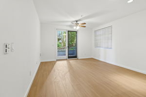 015_f8_3090 Glascock St 