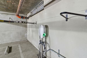 043_f8_3090 Glascock St 