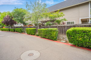 002_3090 Woods Cir Davis