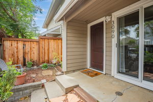 005_3090 Woods Cir Davis