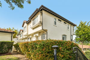 Club House Dr 17c-S2406-002.jpg