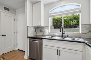 Club House Dr 17c-S2406-013.jpg