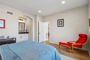 Club House Dr 17c-S2406-027.jpg