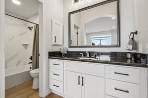 Club House Dr 17c-S2406-028.jpg