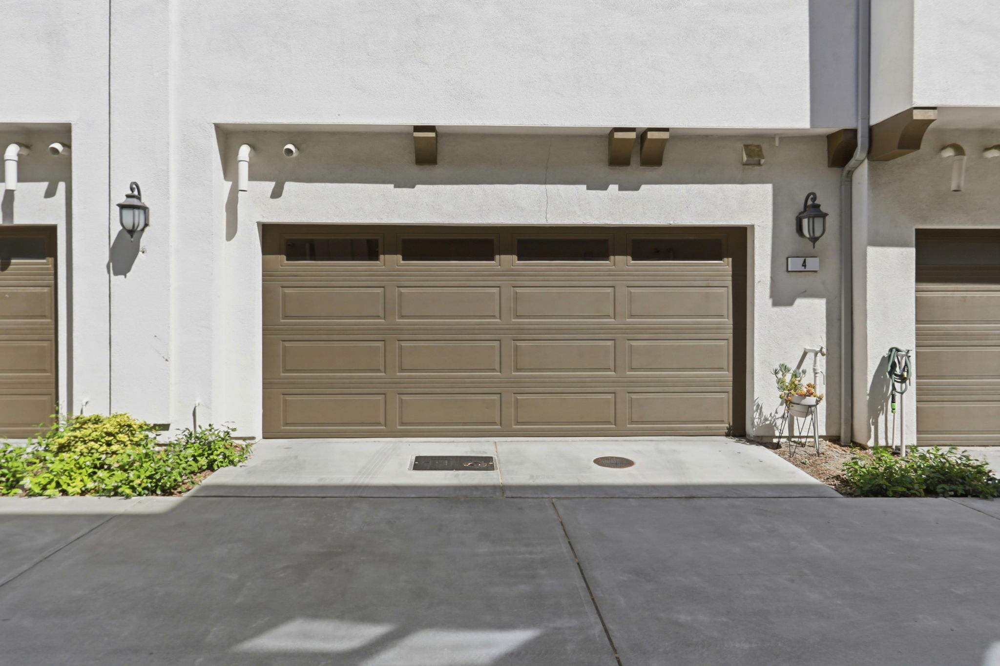 049_F8_3091 Lina St 4
