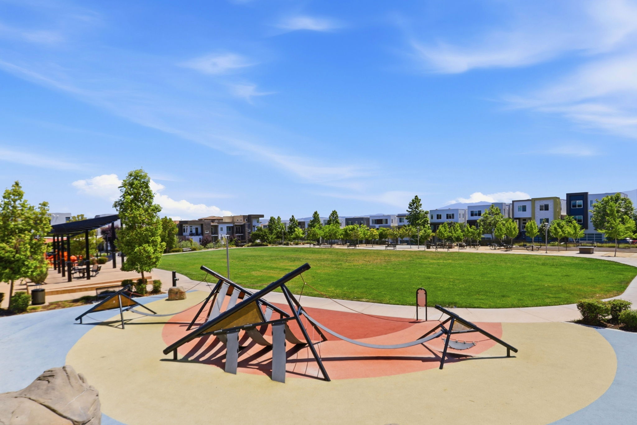 058_F8_3091 Lina St 4
