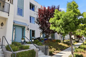 002_F8_3091 Lina St 4