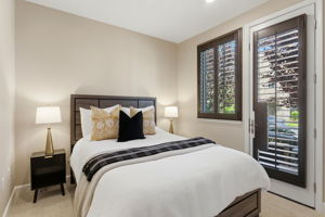 020_F8_3091 Lina St 4