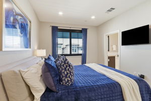 028_F8_3091 Lina St 4