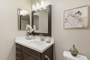 037_F8_3091 Lina St 4