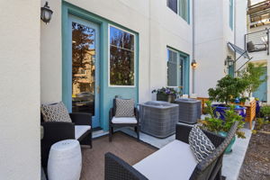 044_F8_3091 Lina St 4