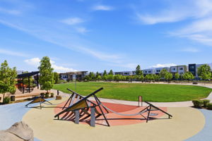 058_F8_3091 Lina St 4
