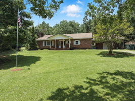  Photo 0