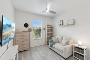 Bedroom #1 - Light and Bright!