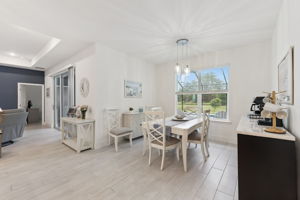 Dining room - Wonderful for Family Dinners