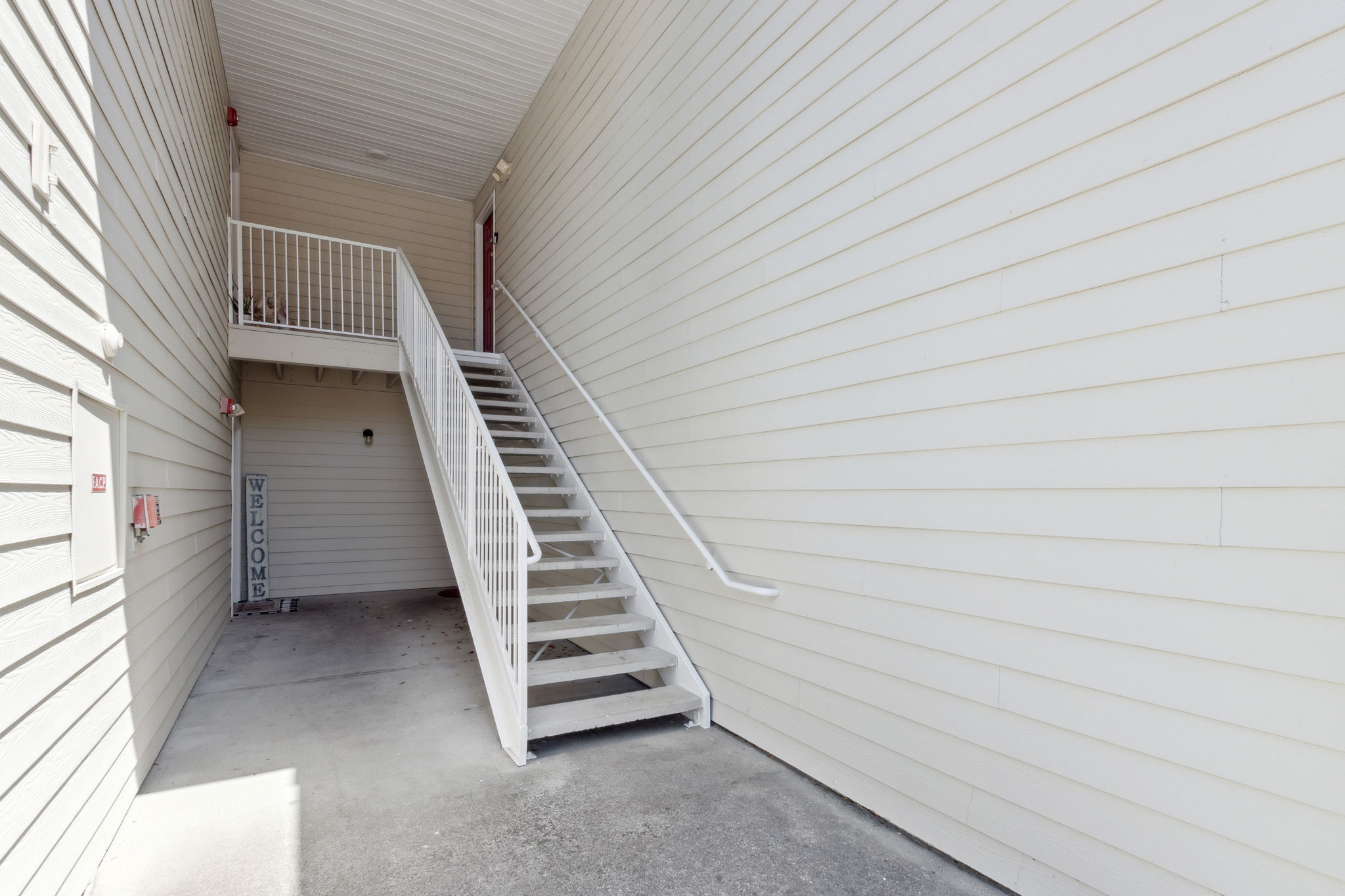 Front Entry Detail