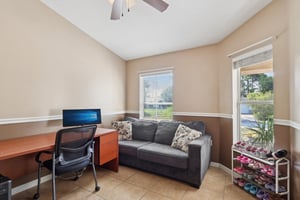 Branchville Dr-S0108-017.jpg