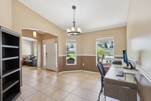 Branchville Dr-S0108-019.jpg