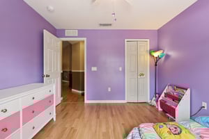 Branchville Dr-S0108-031.jpg