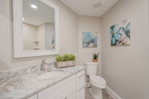 Hidden Hills Dr-017