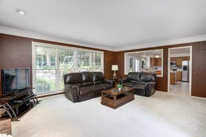  30953 Sunderland Dr, Farmington Hills, MI 48331, US Photo 2