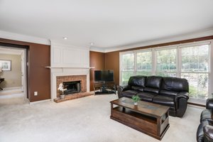  30953 Sunderland Dr, Farmington Hills, MI 48331, US Photo 3