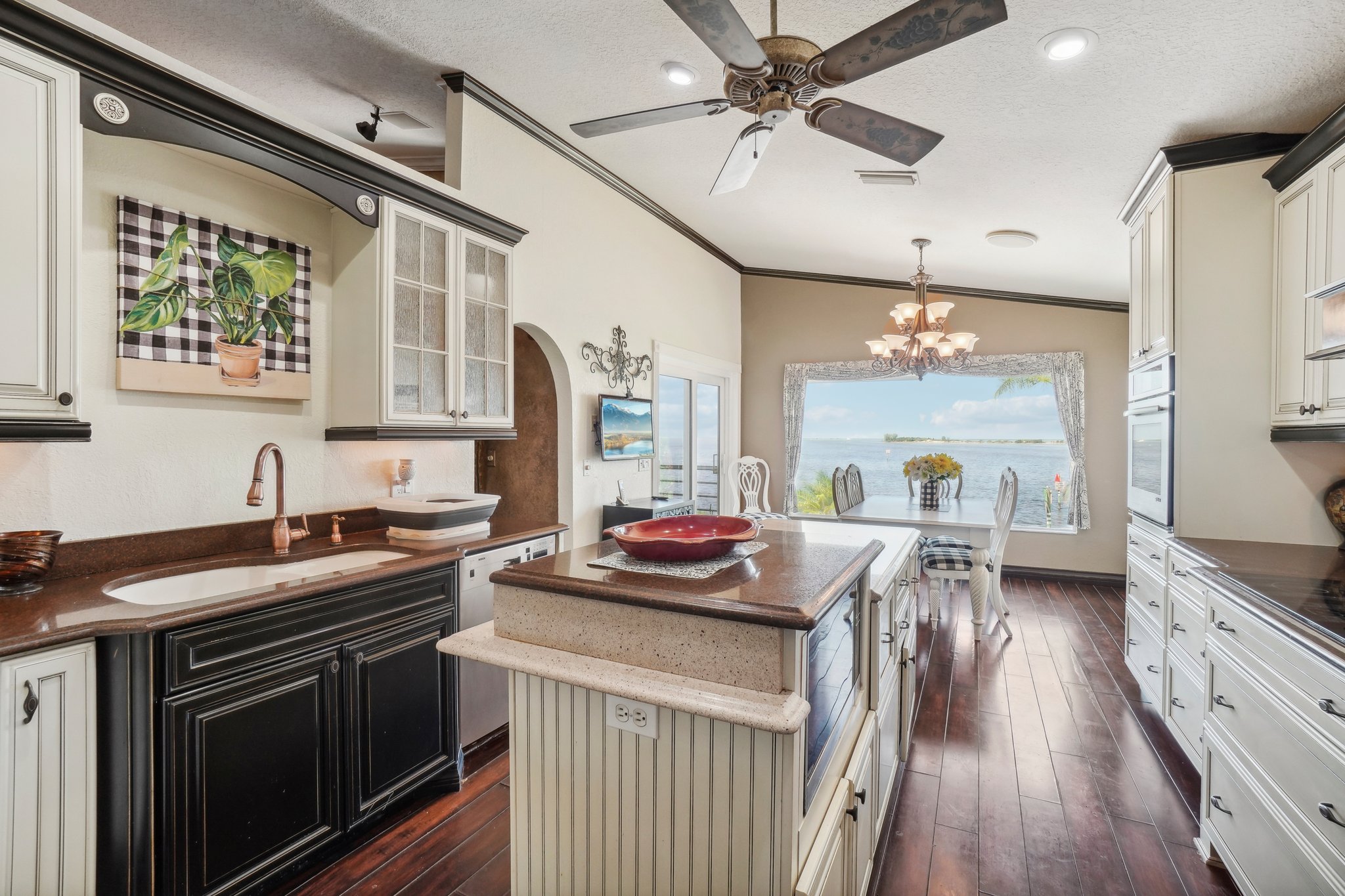 Gulf Winds Cir-028.jpg