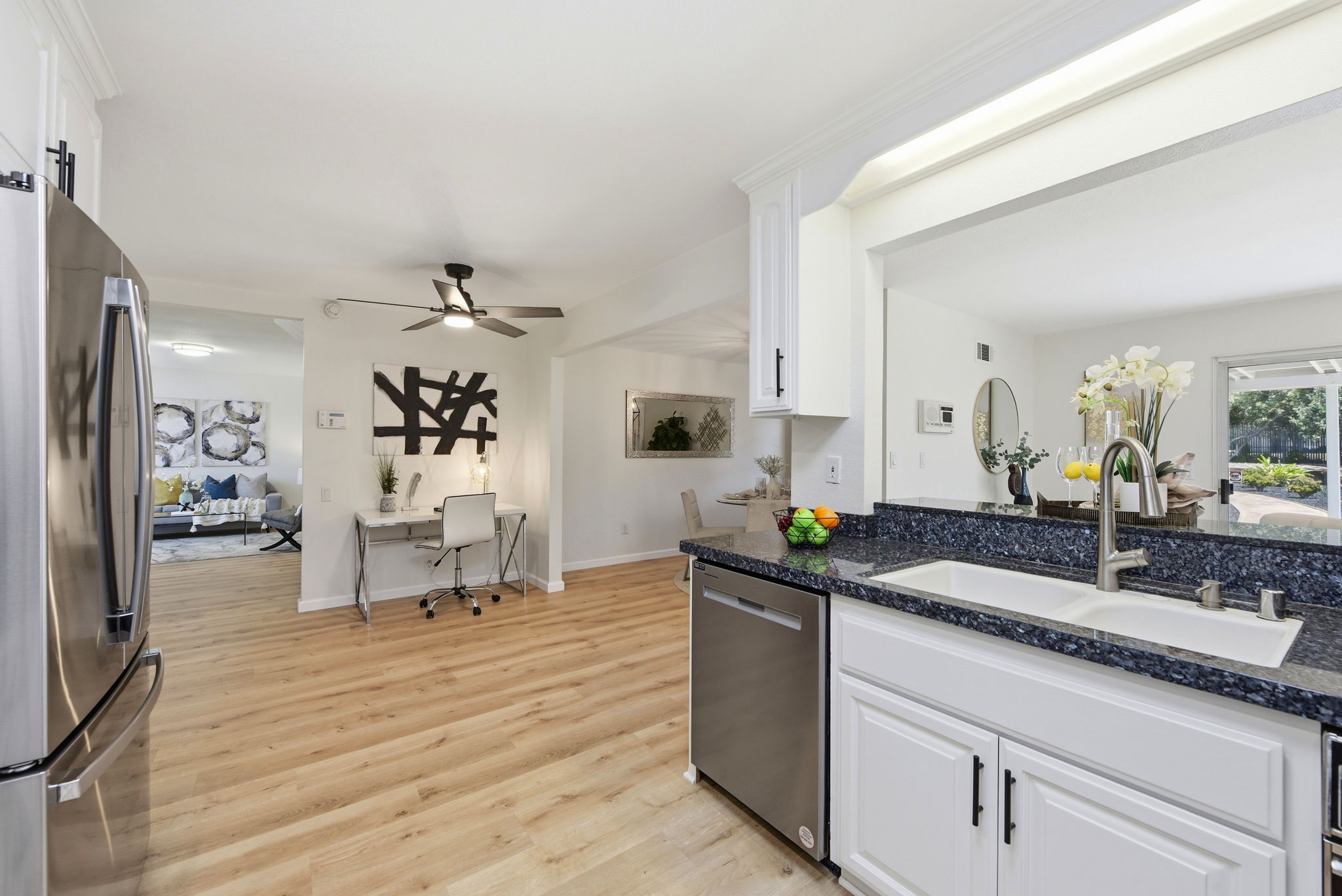 015_F8_30980 Tidewater Dr