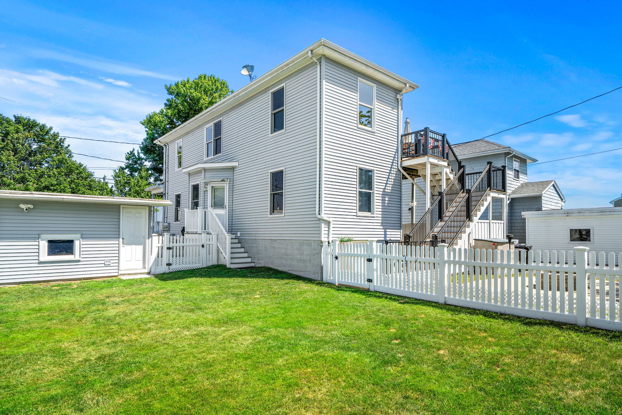 31 Bates St, Danvers, MA 01923, USA Photo 44