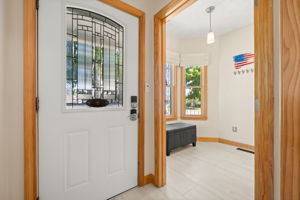 31 Bates St, Danvers, MA 01923, USA Photo 3