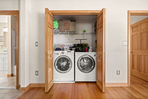 31 Bates St, Danvers, MA 01923, USA Photo 12