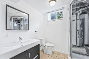  Photo 47