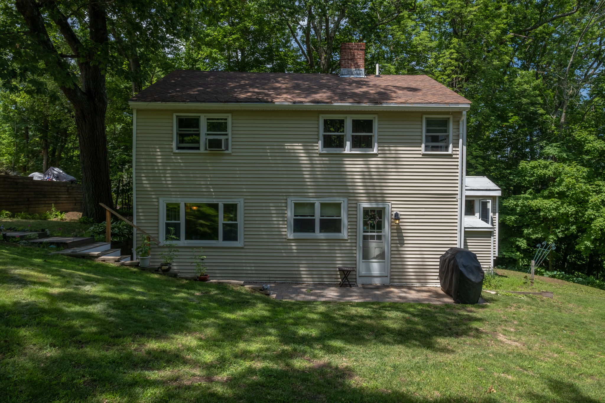  31 Carriage Rd, Bow, NH 03304, US