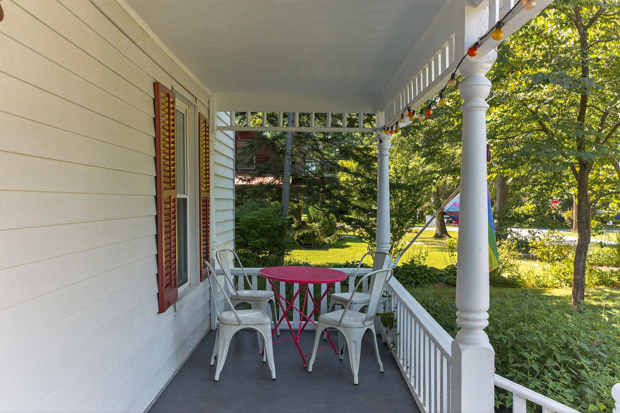  Photo 9