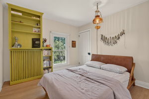  Photo 48