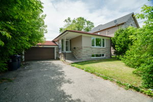 31 Danby Ave, Toronto ON