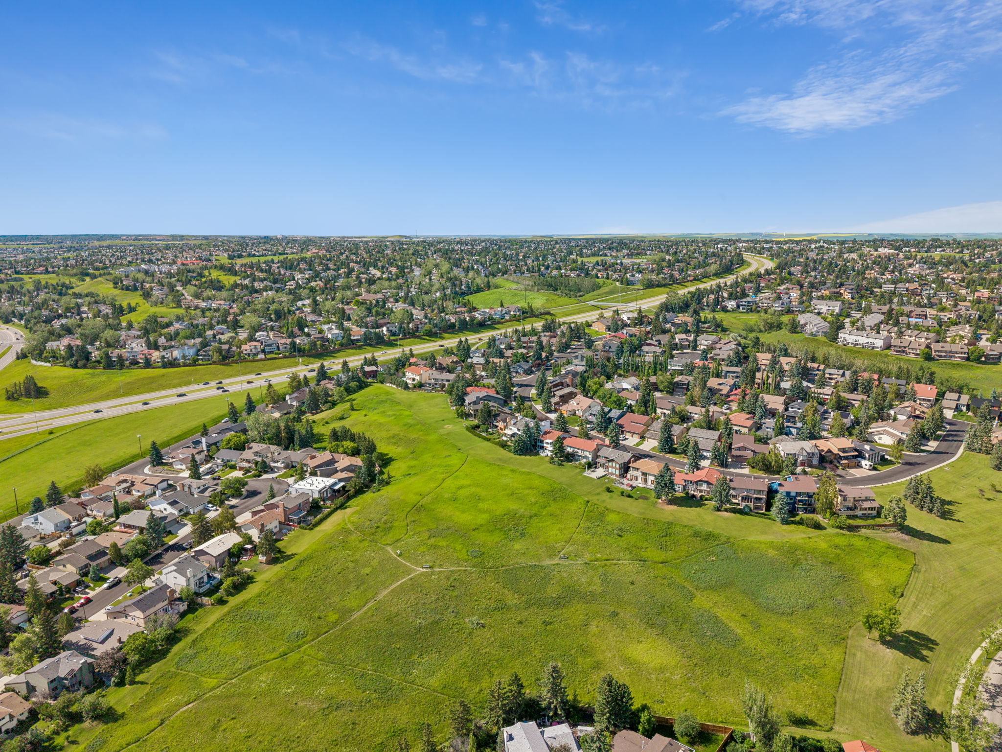 07.10.2026 - Melissa Lee - 31 Edgehill Bay NW - Drone_10