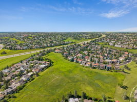 07.10.2026 - Melissa Lee - 31 Edgehill Bay NW - Drone_10