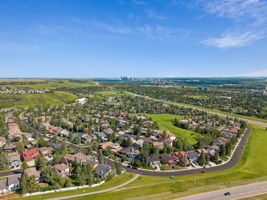 07.10.2026 - Melissa Lee - 31 Edgehill Bay NW - Drone_16