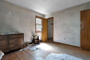 31 Foster - Primary Bed