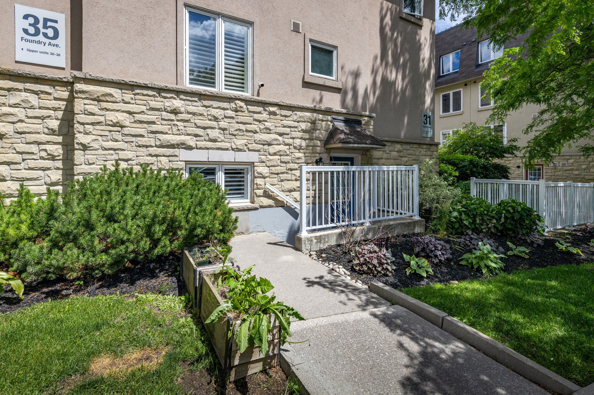 Property in Toronto — delivered property photograph 3
