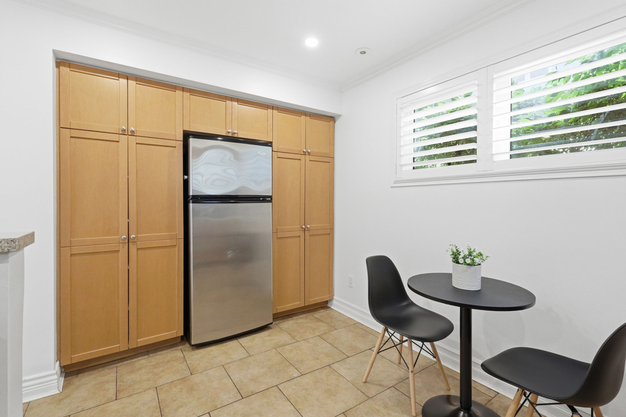 Property in Toronto — delivered property photograph 13