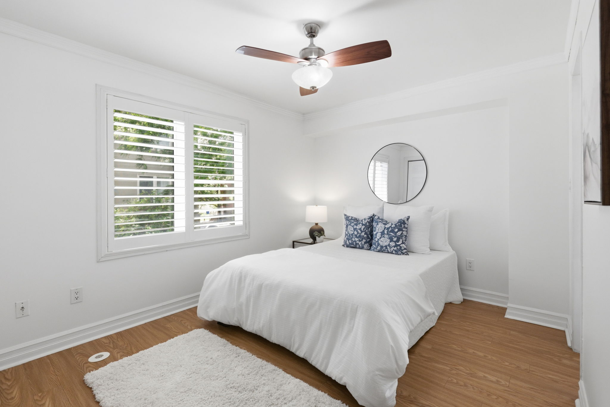 Property in Toronto — delivered property photograph 16