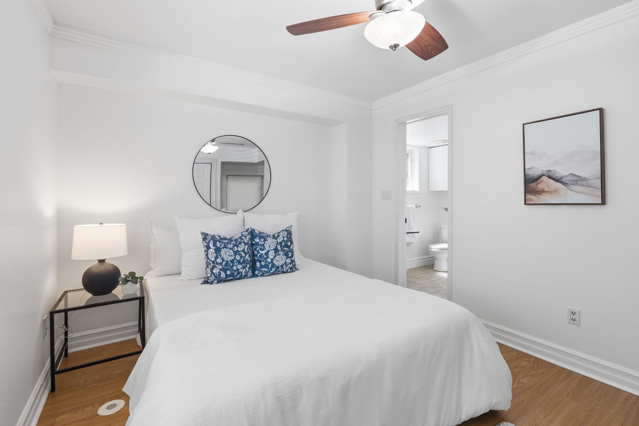 Property in Toronto — delivered property photograph 17