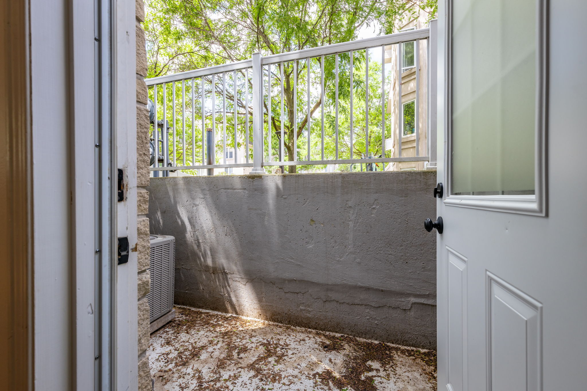 Property in Toronto — delivered property photograph 25