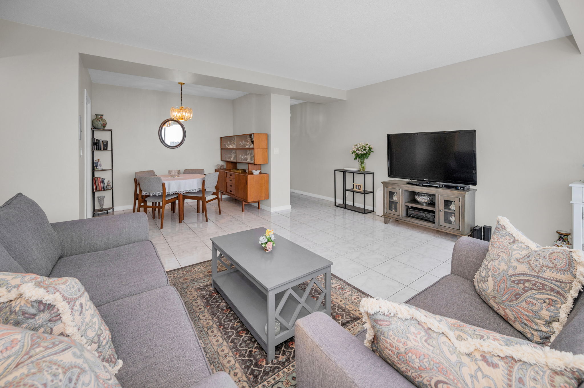 Living Room7