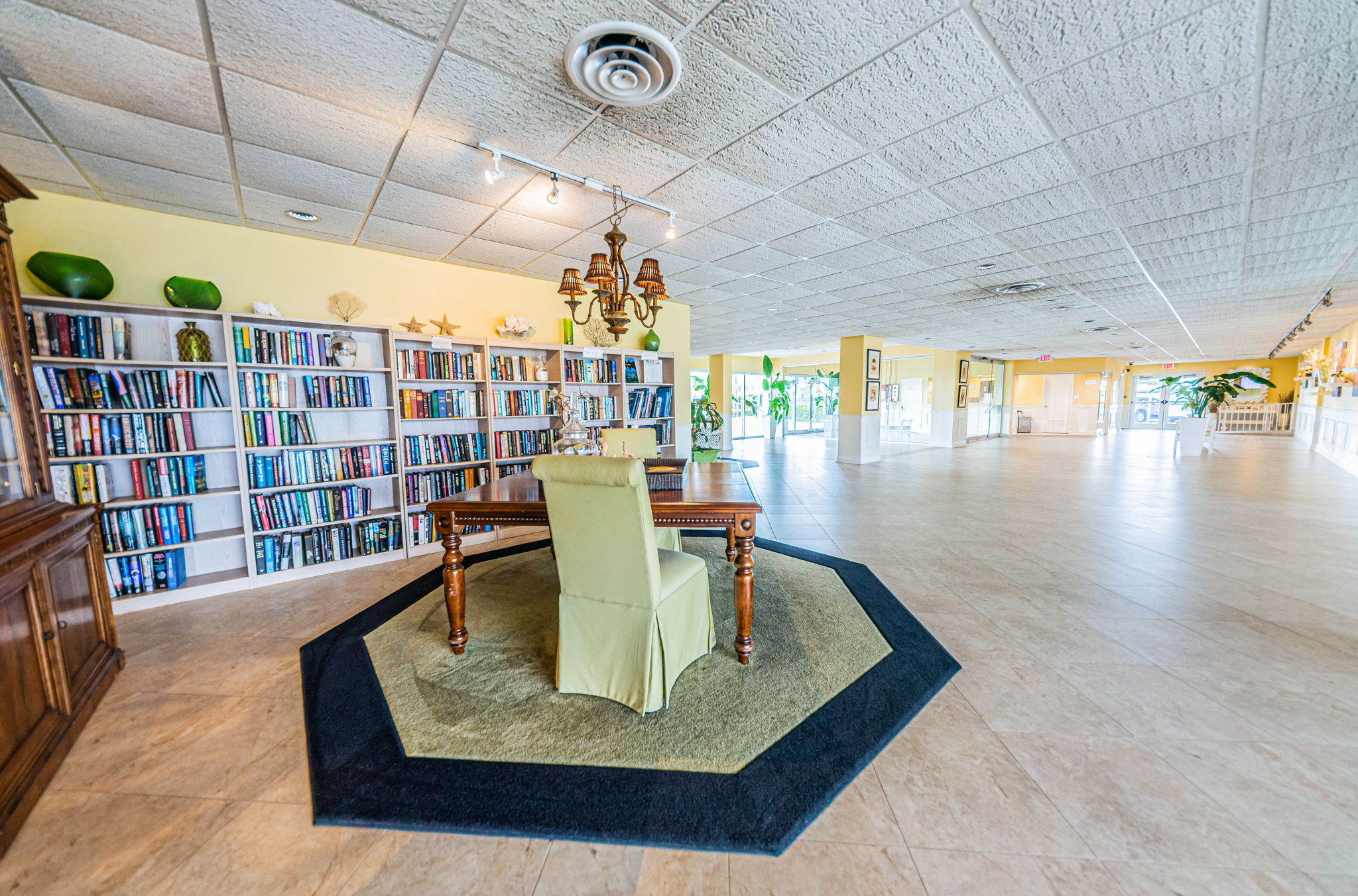 12-Lobby