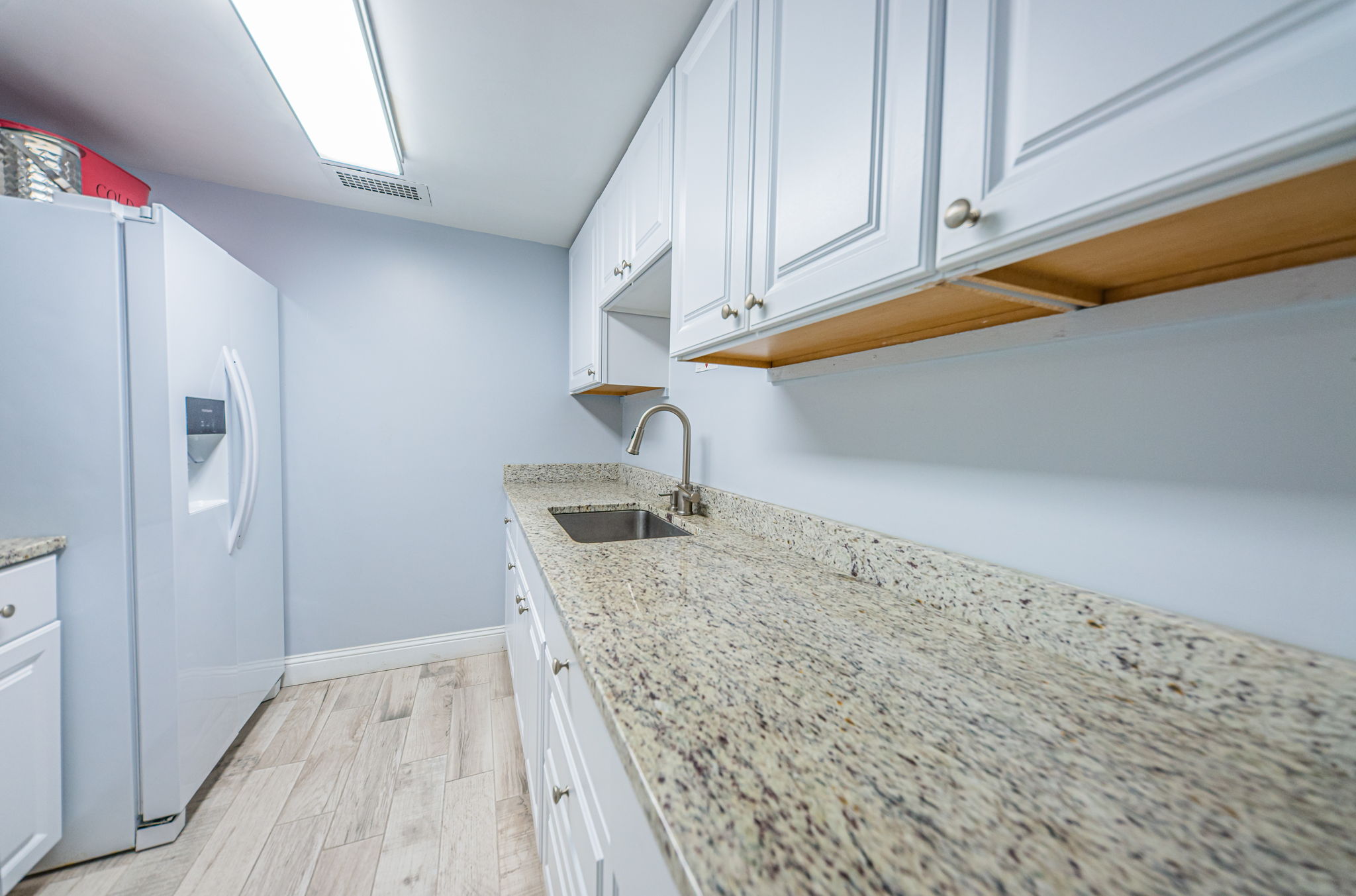 14-Lobby Kitchen