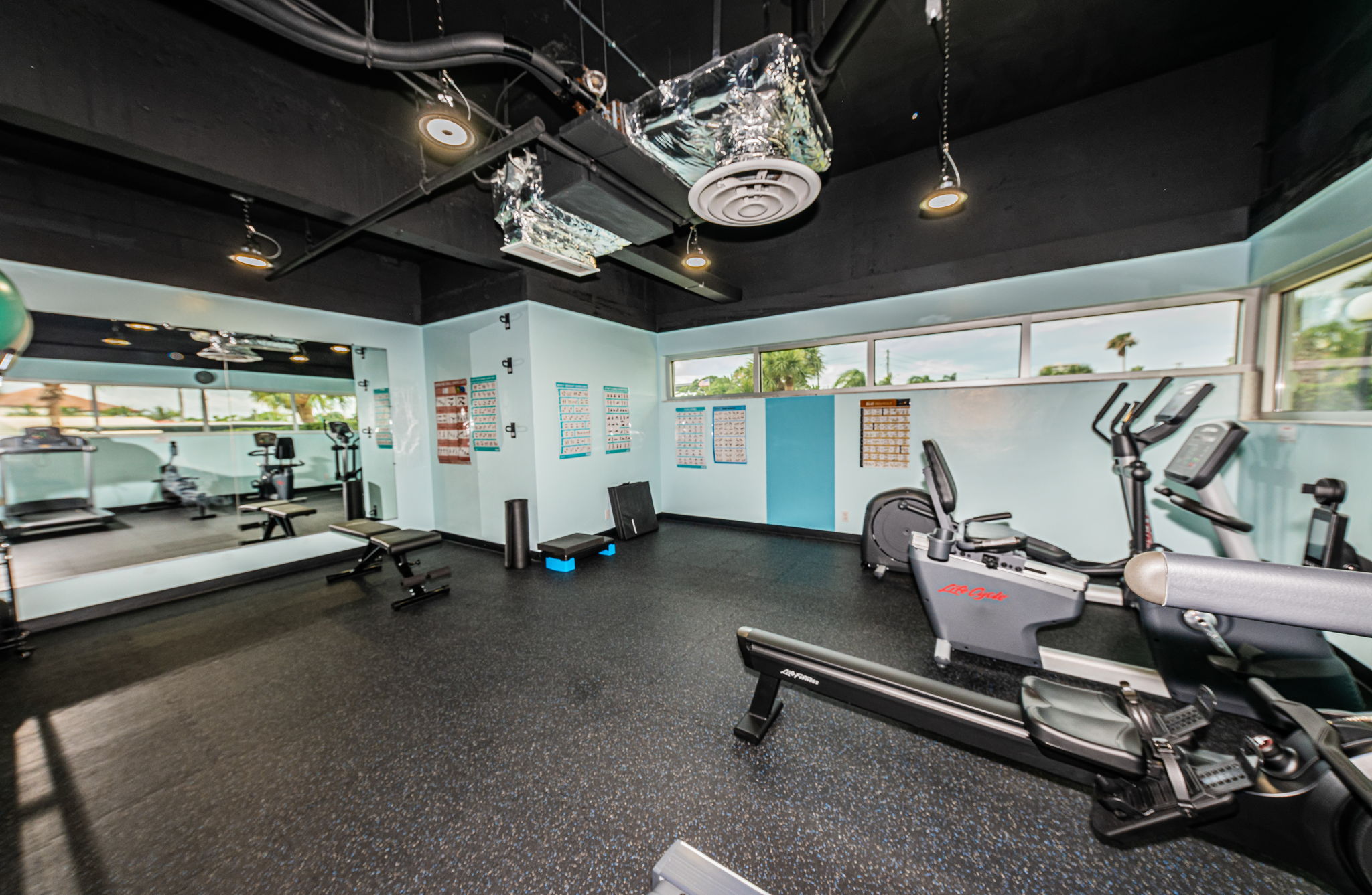 23-Fitness Center